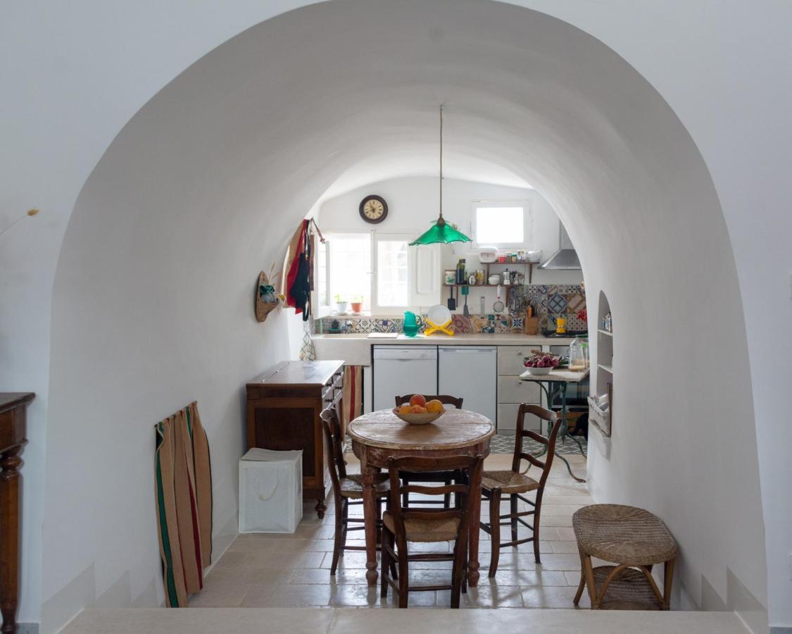 Гостевой дом Casa Gianre Монополи Экстерьер фото